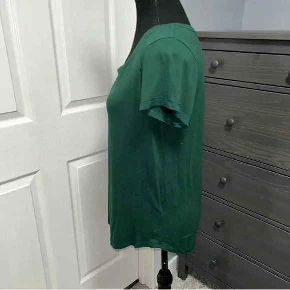 Jackson Rowe  Tee - Picture 3 of 5